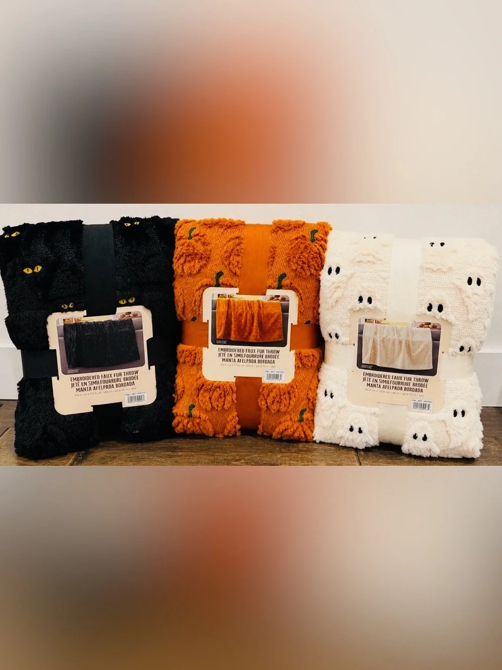 Costco Cozy Plush Halloween Throw Blanket - Orange Pumpkin Design